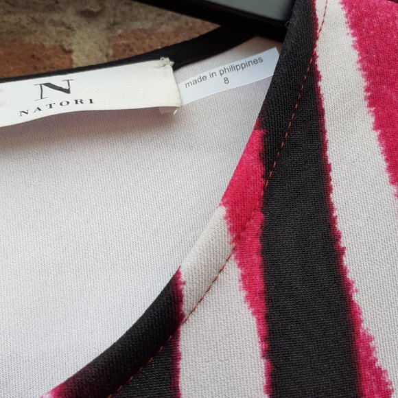 Brand New with tags NATORI Animal pattern Sheath dress in Pink/Maroon 8 - Picture 2 of 5